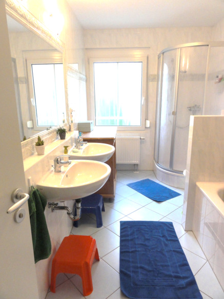 Reihenmittelhaus Unterschleißheim Hollern - 4 Zimmer, 135 m&sup2;, 2.225&euro; | Angebot:25152662