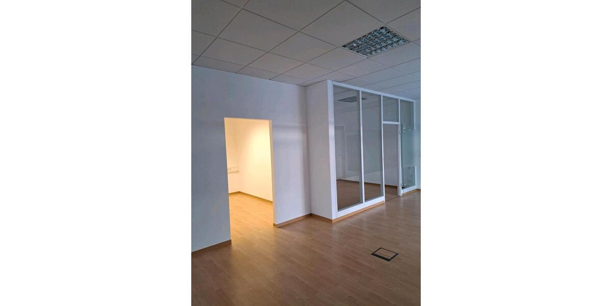 Büro, Praxis oder Gewerberäume zimmer