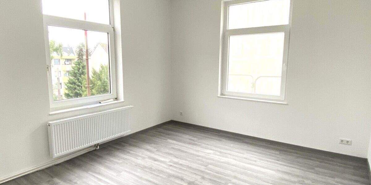 Kernsanierte & helle 2 Zi.-Whg. zum 01.01.! Jacobistraße! 2 zimmer