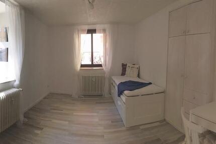 Möbliertes WG Zimmer in Wü-Grombühl 3 zimmer