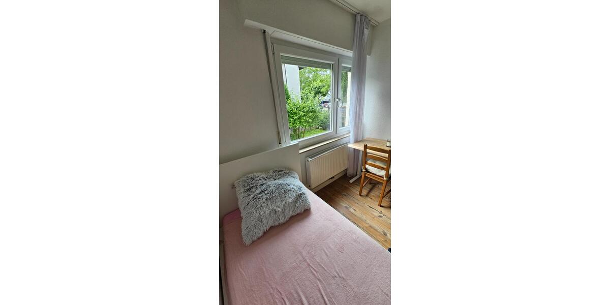 Wohnen auf Zeit Fellbach Oeffingen - 1 Zimmer, 14 m&sup2;, 690&euro; | Angebot:25901276