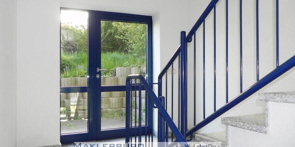 Etagenwohnung Greiz Irchwitz - 2 Zimmer, 61 m&sup2;, 320&euro; | Angebot:25674659