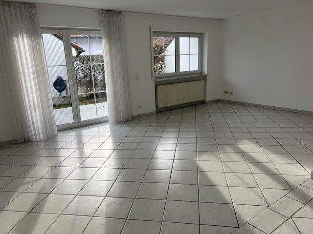 Hell - modern - top gepflegt: Doppelhaushälfte in Baar-Ebenhausen 4 zimmer