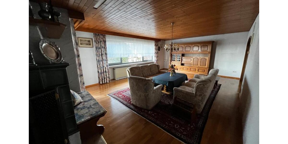 Hochparterre Monheim - 5 Zimmer, 130 m&sup2;, 1.250&euro; | Angebot:24654291