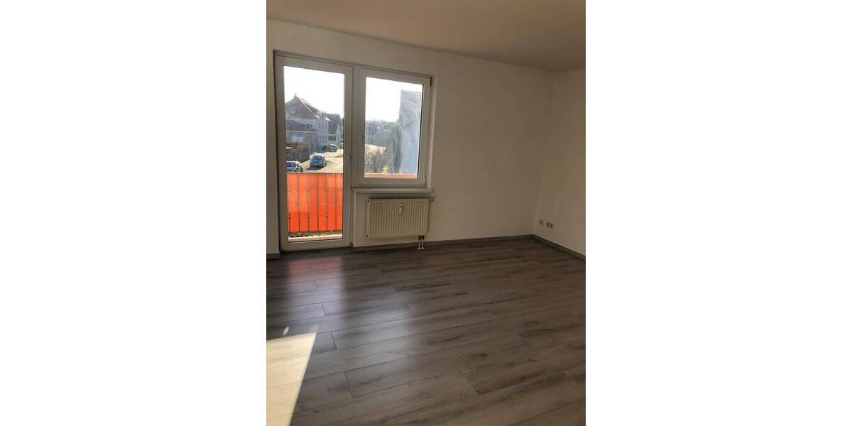 Etagenwohnung Sonneborn - 2 Zimmer, 66 m&sup2;, 400&euro; | Angebot:26388901