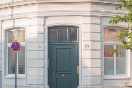 Möblierte Wohnung mit Terrasse am Aquis Plaza 2 zimmer