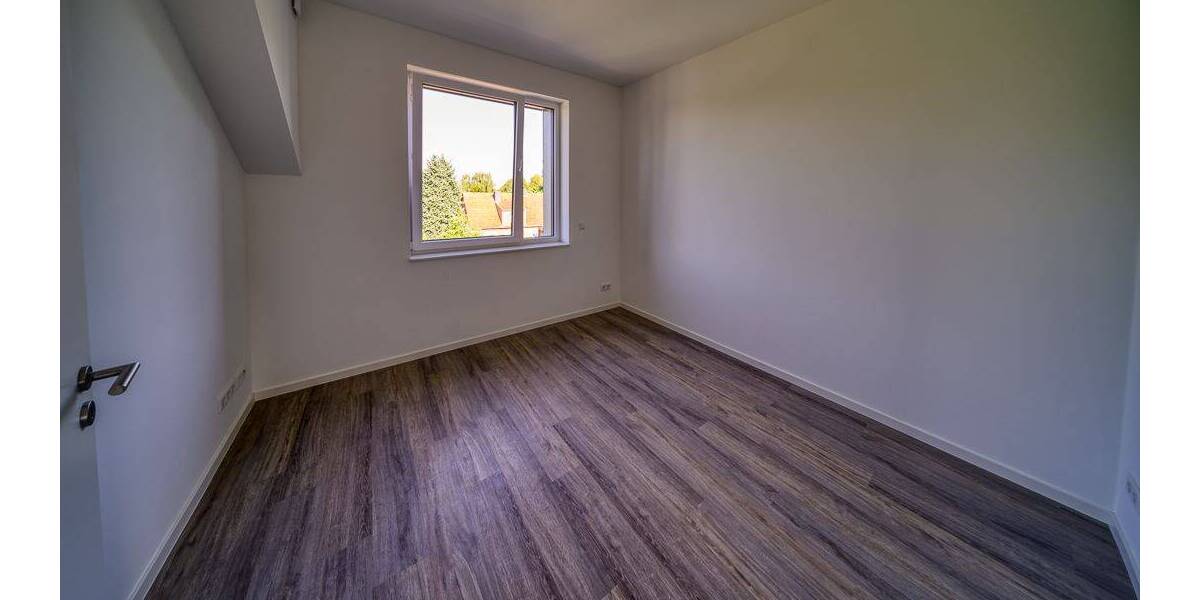 Etagenwohnung Stade Hohenwedel - 5 Zimmer, 122 m&sup2;, 1.595&euro; | Angebot:25968505