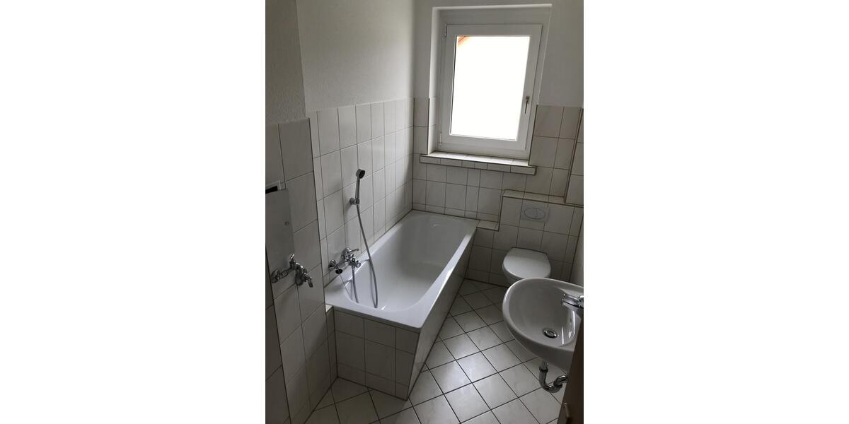 Etagenwohnung Harztor - 2 Zimmer, 49 m&sup2;, 375&euro; | Angebot:26563051