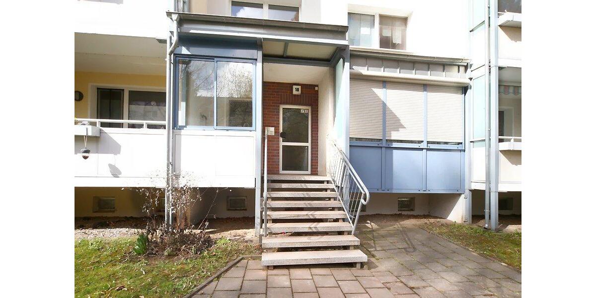 Etagenwohnung Eisleben (Lutherstadt) - 3 Zimmer, 62 m&sup2;, 335&euro; | Angebot:26266522
