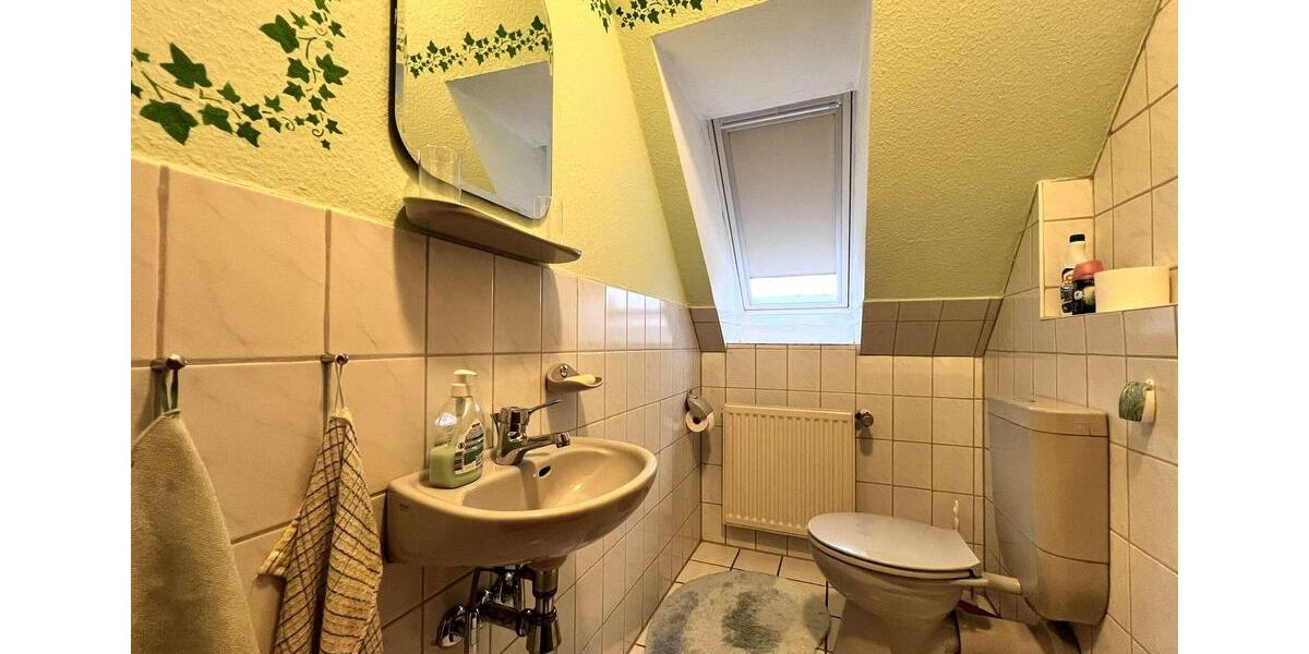 Dachgeschoßwohnung Fredenbeck - 4 Zimmer, 131 m&sup2;, 800&euro; | Angebot:24874603