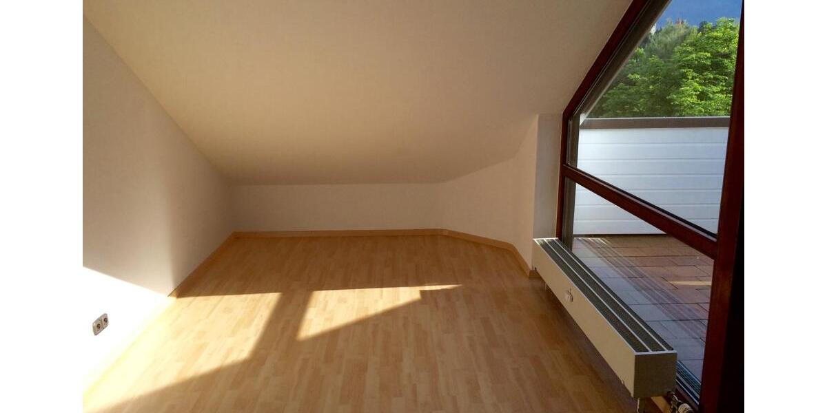 Etagenwohnung Kaufbeuren - 5 Zimmer, 130 m&sup2;, 1.458&euro; | Angebot:24784824
