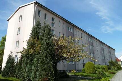 Wohnung Weißwasser - 3 Zimmer, 60 m&sup2;, 330&euro; | Angebot:25096708