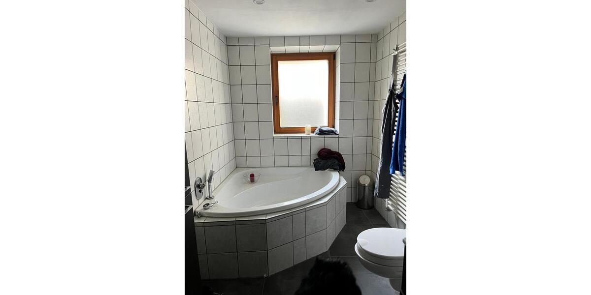 Etagenwohnung Medard - 3.5 Zimmer, 146 m&sup2;, 1.500&euro; | Angebot:26591286
