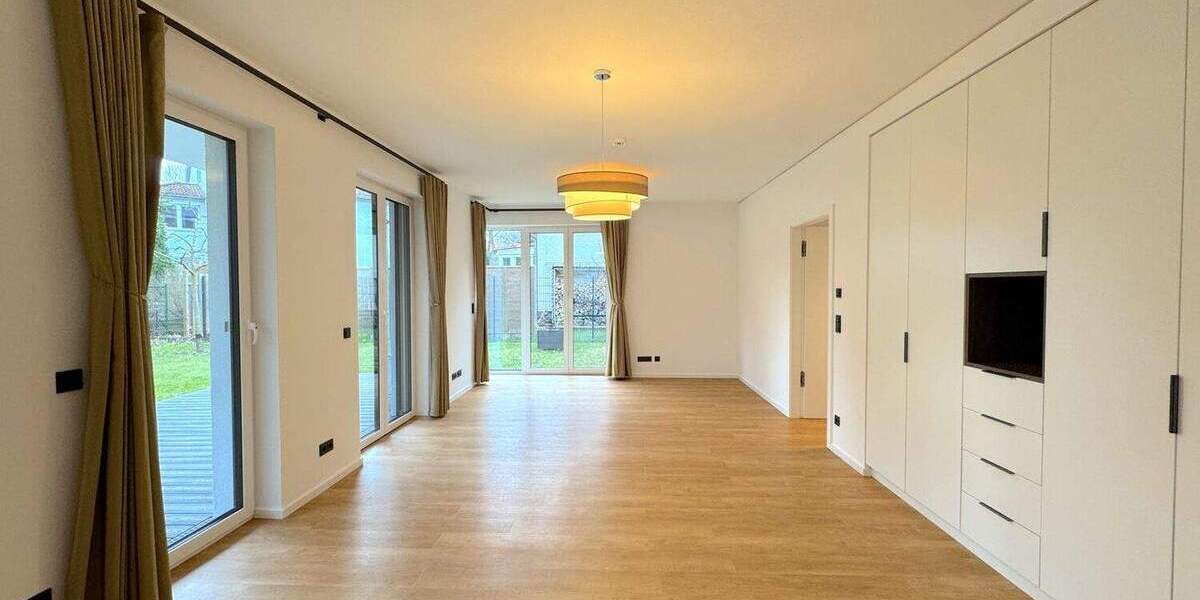 Etagenwohnung Berlin / Mahlsdorf Mahlsdorf - 3 Zimmer, 104 m&sup2;, 1.900&euro; | Angebot:26162032
