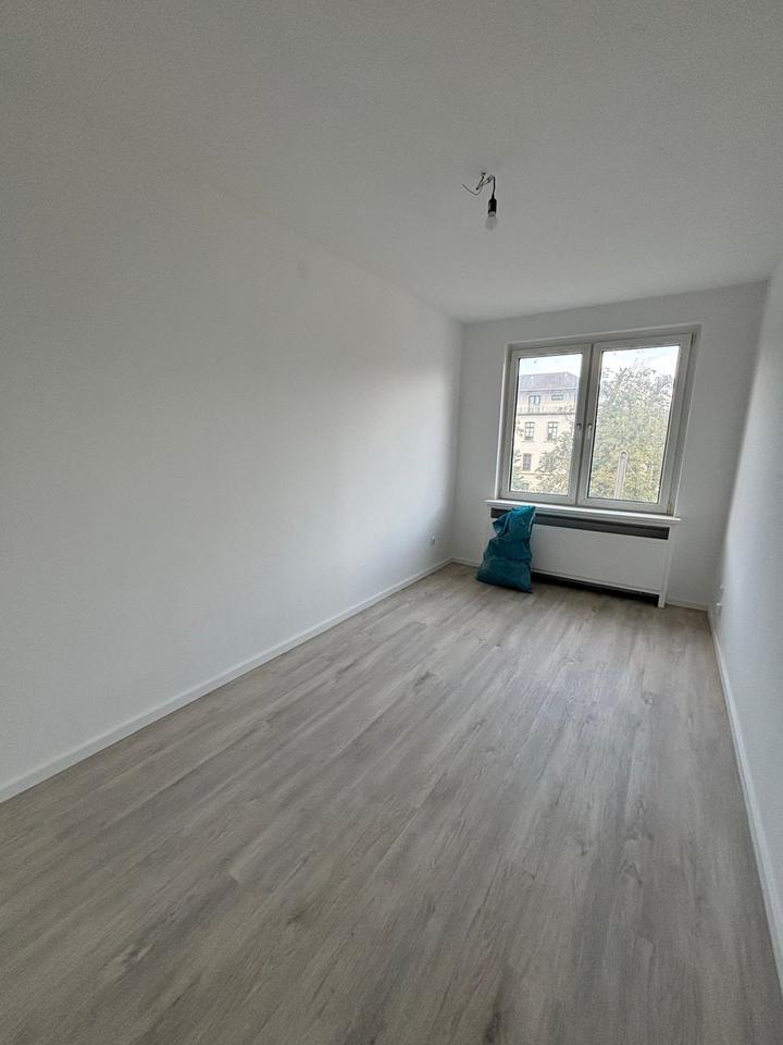 WG-Zimmer in vollständig renovierter 4er WG in der Bonner Altstadt 4.3 zimmer