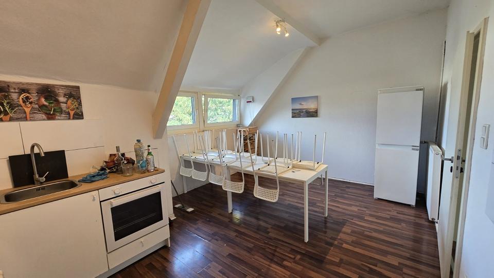 Wohnen auf Zeit Krefeld - 6 Zimmer, 150 m&sup2;, 600&euro; | Angebot:25550414