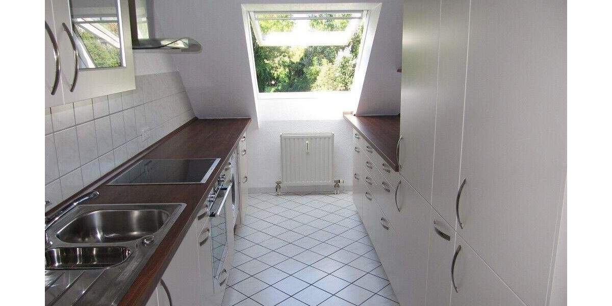 Attraktive 2-Zimmer-Wohnung mit Tiefgaragenstellplatz 2 zimmer