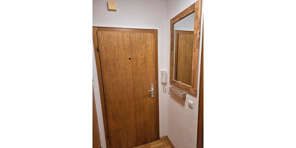 Etagenwohnung Essen Stadtbezirk IX - 1 Zimmer, 30 m&sup2;, 1.200&euro; | Angebot:24565924