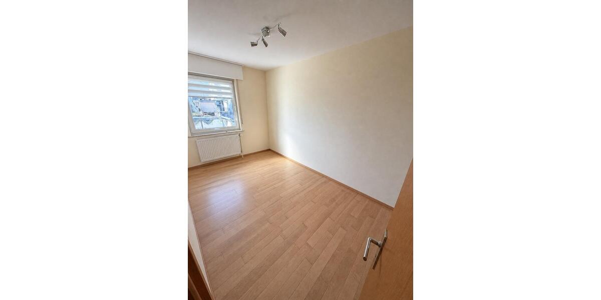 Etagenwohnung Warstein - 4 Zimmer, 95 m&sup2;, 780&euro; | Angebot:26416846