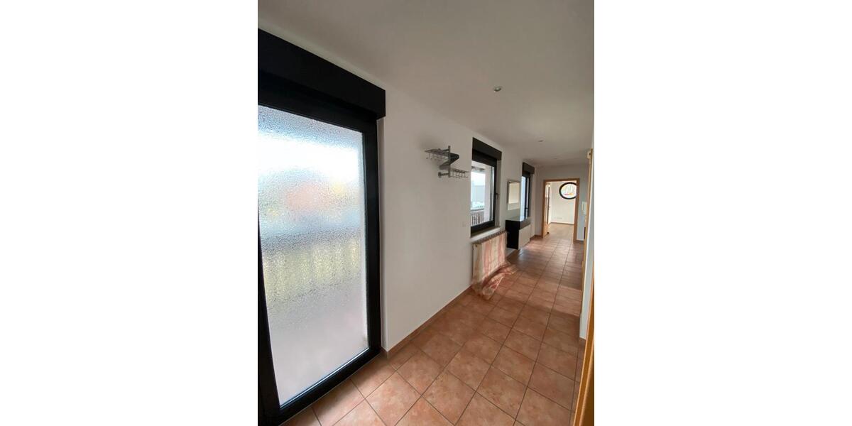 Einfamilienhaus Stolzenau - 4 Zimmer, 95 m&sup2;, 650&euro; | Angebot:26019678