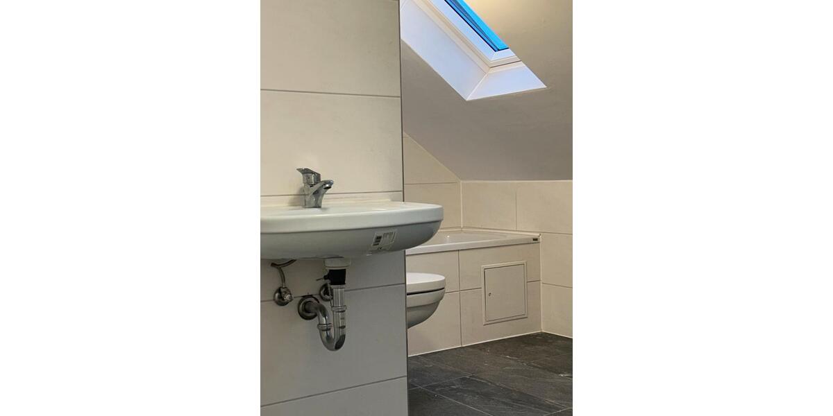 Dachgeschoßwohnung Waldheim - 4 Zimmer, 90 m&sup2;, 648&euro; | Angebot:25906327