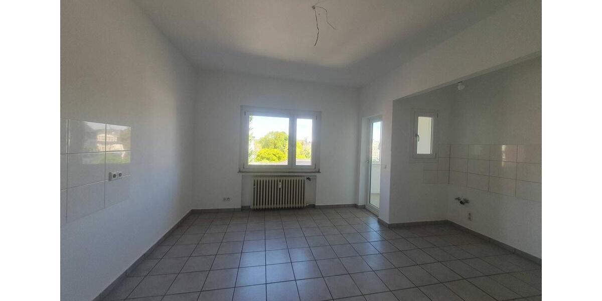Etagenwohnung Köln Mülheim - 3 Zimmer, 94 m&sup2;, 1.285&euro; | Angebot:26440869