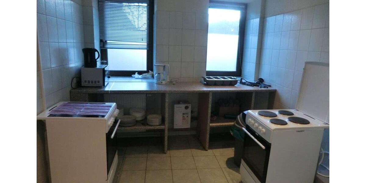 Wohnen auf Zeit Roßwein - 6 Zimmer, 160 m&sup2;, 20&euro; | Angebot:24981244