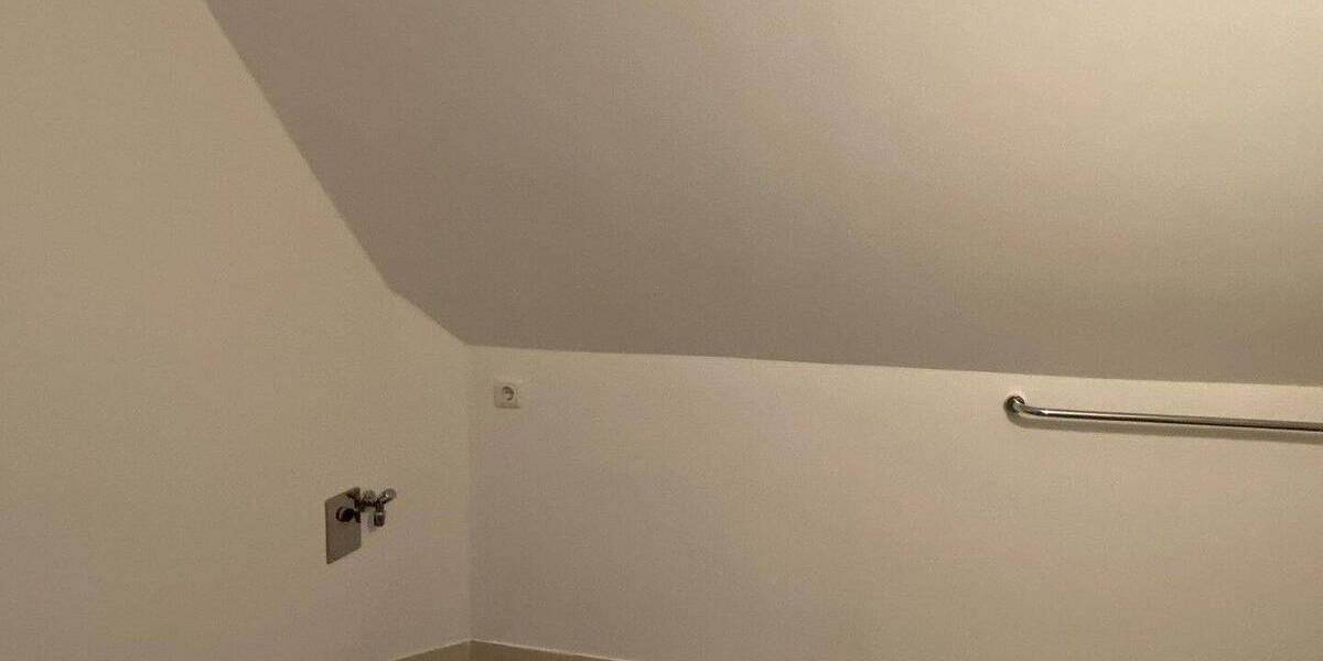 Etagenwohnung Kempten Auf der Halde - 3 Zimmer, 105 m&sup2;, 1.220&euro; | Angebot:26825323
