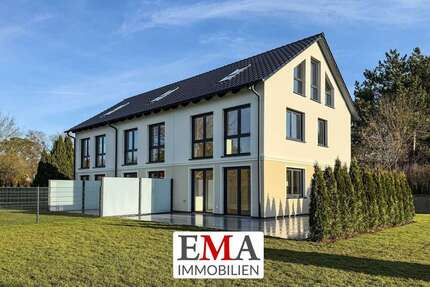 Haus zum Mieten in Falkensee 2.150 € 109 m² 4 zimmer