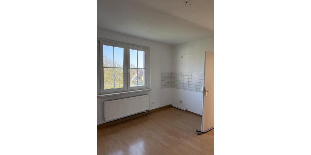 Dachgeschoßwohnung Kalbe (Milde) - 3 Zimmer, 58 m&sup2;, 300&euro; | Angebot:25850330