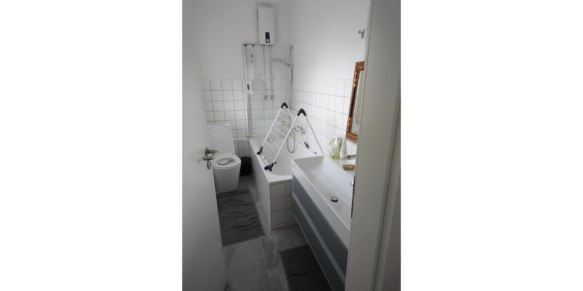 Wohnen auf Zeit Bielefeld Schildesche - 2 Zimmer, 73 m&sup2;, 1.200&euro; | Angebot:17346676