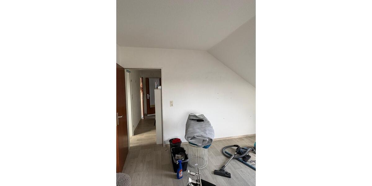 Dachgeschoßwohnung Korbach - 2 Zimmer, 60 m&sup2;, 317&euro; | Angebot:25967931