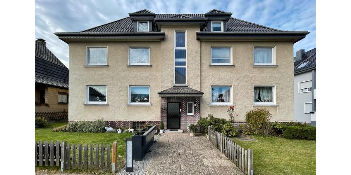 Dachgeschoßwohnung Bielefeld Stieghorst - 2.5 Zimmer, 47 m&sup2;, 920&euro; | Angebot:26690666