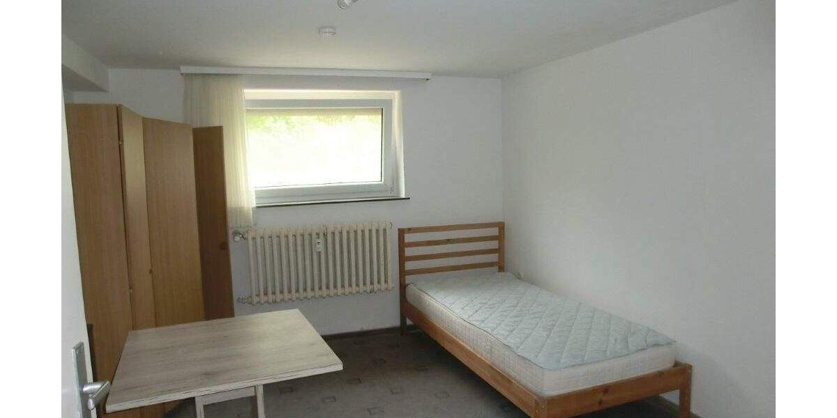 Etagenwohnung Niederwerrn - 2 Zimmer, 55 m&sup2;, 300&euro; | Angebot:26187669