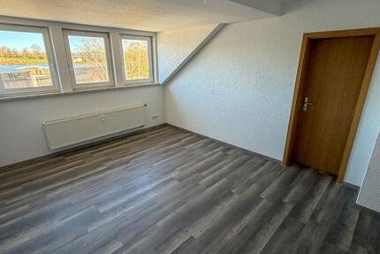 Wohnung Werdau - 3 Zimmer, 67 m&sup2;, 368&euro; | Angebot:26131598