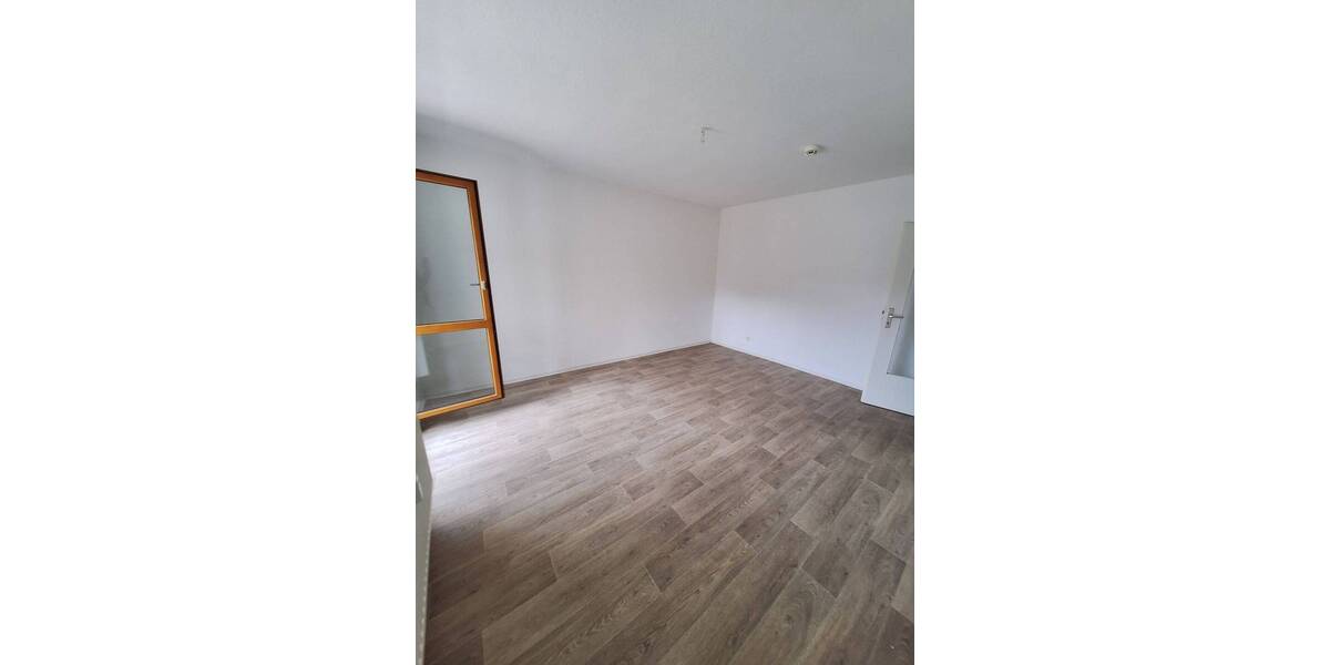 Etagenwohnung Eisenach - 2 Zimmer, 51 m&sup2;, 399&euro; | Angebot:26844110