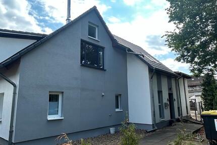 Wohnung Uetze - 6 Zimmer, 174 m&sup2;, 1.180&euro; | Angebot:25988542