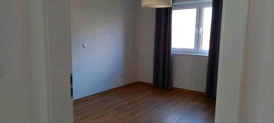 Erdgeschoßwohnung Friesoythe - 3 Zimmer, 82 m&sup2;, 730&euro; | Angebot:25991351