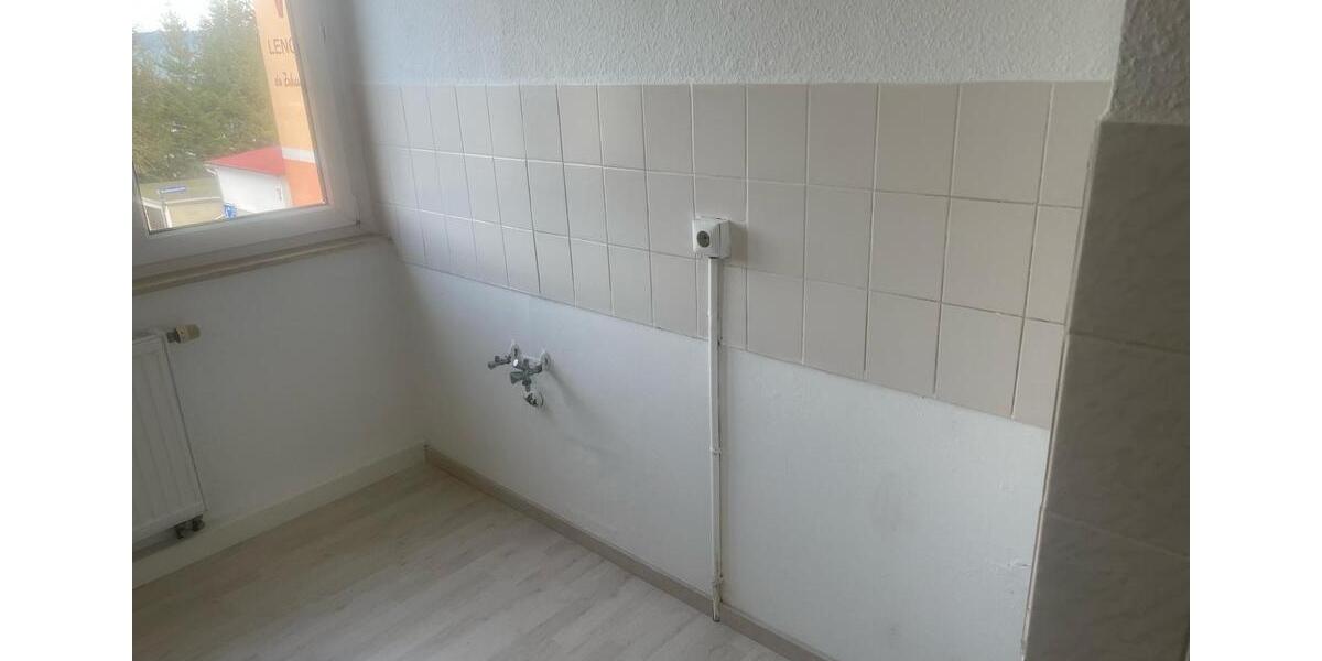 Hochparterre Lengenfeld - 3 Zimmer, 61 m&sup2;, 650&euro; | Angebot:26480552