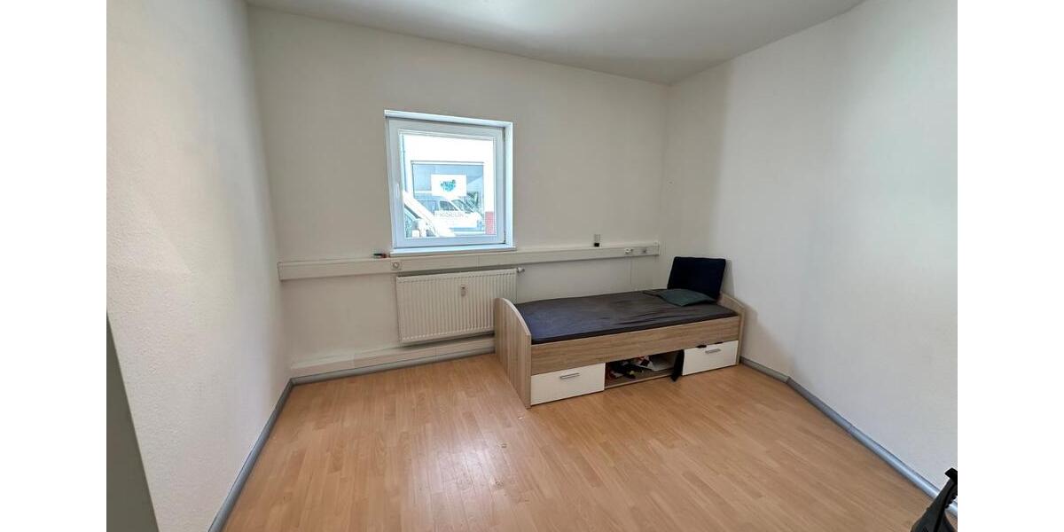 WG-Zimmer in 3er WG in Marburg-Cappel! ***Jobcenter möglich*** 1 zimmer