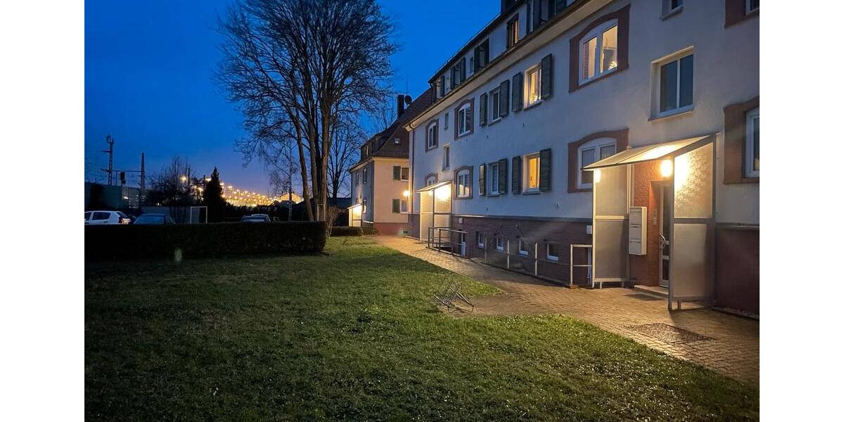 Erdgeschoßwohnung Böhlen - 2 Zimmer, 67 m&sup2;, 450&euro; | Angebot:26616662