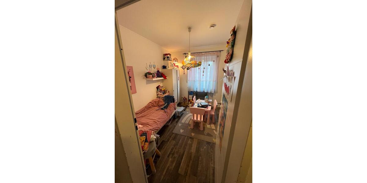 Etagenwohnung Dachau - 4 Zimmer, 100 m&sup2;, 2.660&euro; | Angebot:26517663