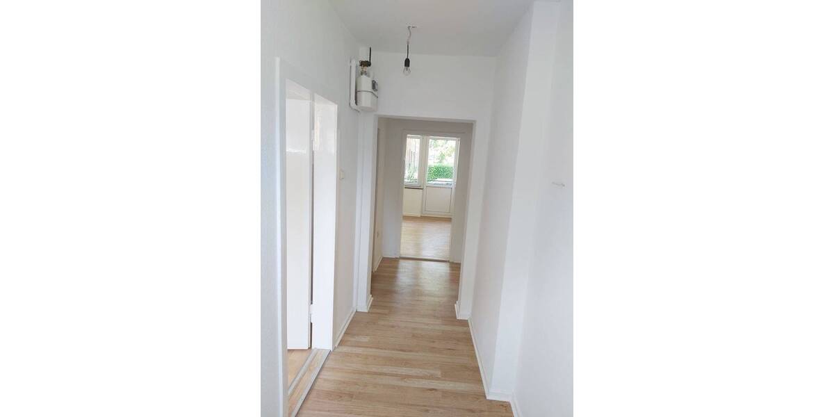Etagenwohnung Wilhelmshaven Innenstadt - 2 Zimmer, 67 m&sup2;, 399&euro; | Angebot:25775004