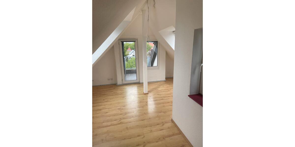 Dachgeschoßwohnung Osnabrück - 2 Zimmer, 74 m&sup2;, 835&euro; | Angebot:26415893