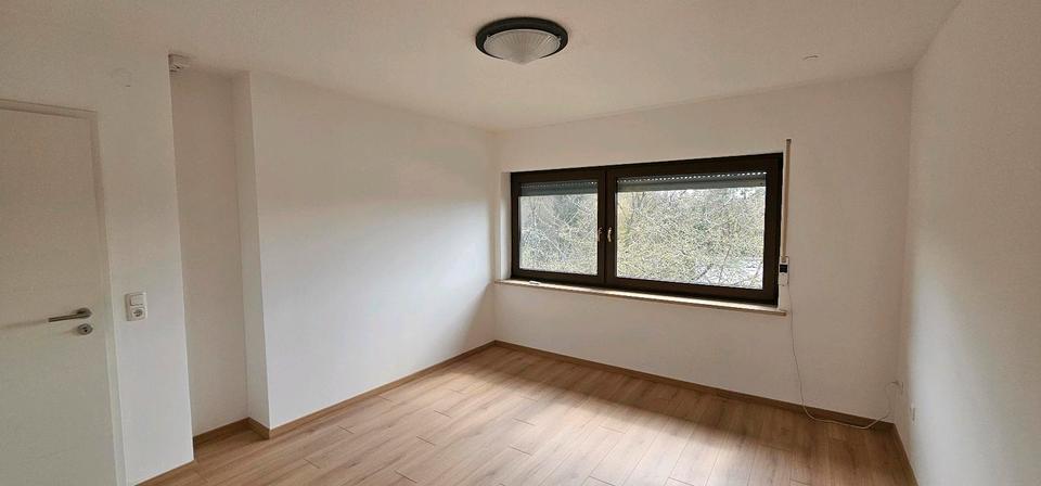Einfamilienhaus Puschendorf - 4 Zimmer, 88 m&sup2;, 1.250&euro; | Angebot:26035918
