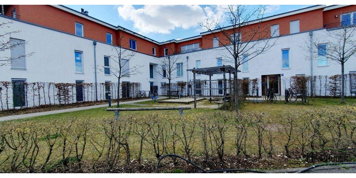 Etagenwohnung München Ramersdorf-Perlach - 3 Zimmer, 90 m&sup2;, 1.998&euro; | Angebot:25834890