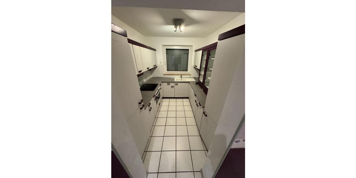 Reihenhaus Ahrensburg - 5 Zimmer, 170 m&sup2;, 1.999&euro; | Angebot:24977814