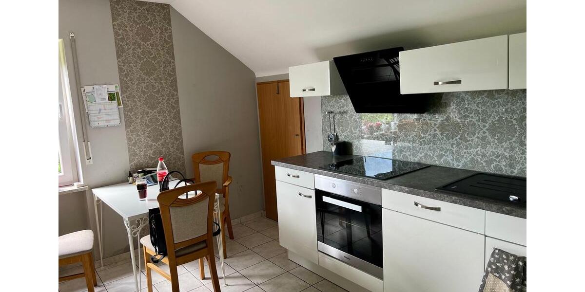 Etagenwohnung Hillscheid - 3 Zimmer, 82 m&sup2;, 650&euro; | Angebot:26692697