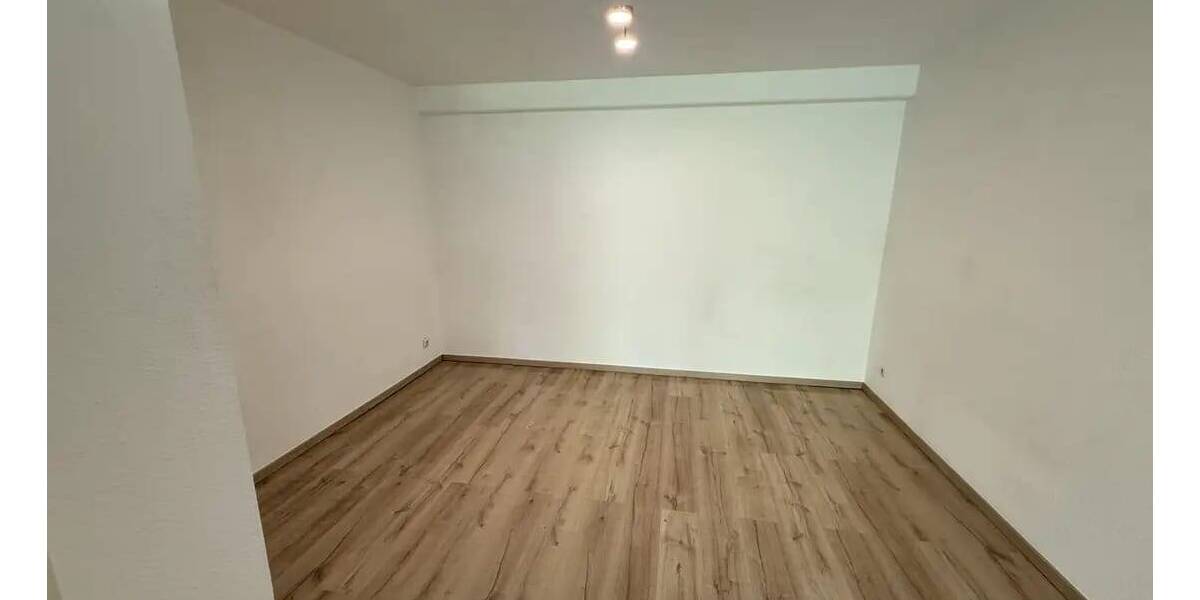 Etagenwohnung MZ Gonsenheim - 3 Zimmer, 92 m&sup2;, 1.360&euro; | Angebot:26290790