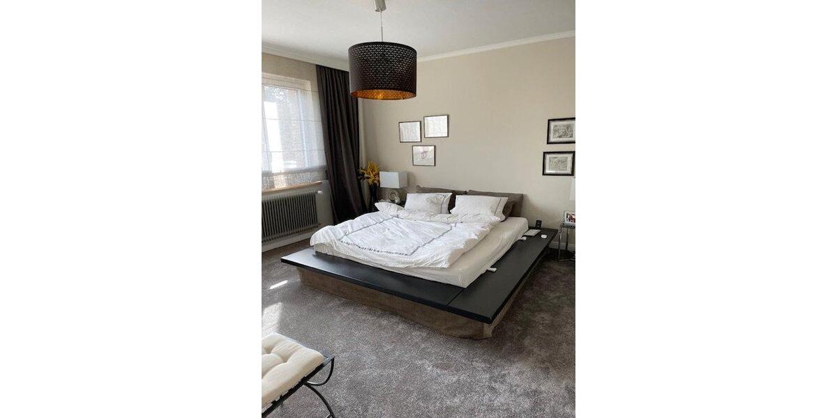 Erdgeschoßwohnung Hamburg Winterhude - 5 Zimmer, 165 m&sup2;, 3.900&euro; | Angebot:26662392